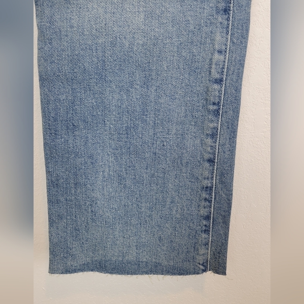 NWT PAIGE Courtney Raw Hem Vintage Denim In La Rambla Wash Size 23 - Picture 8 of 13